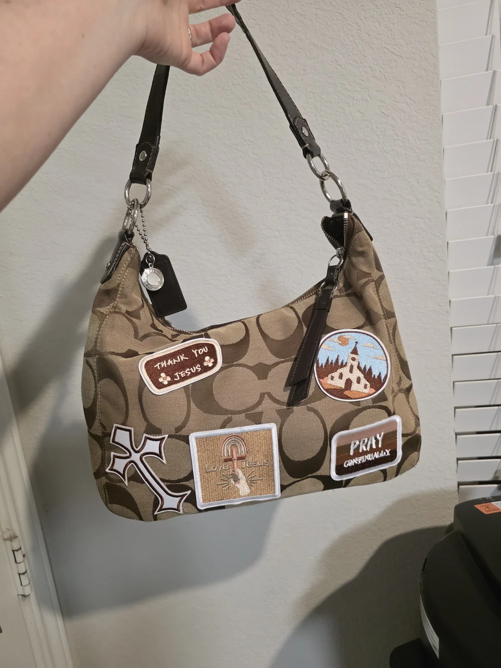 *UPCYCLED* Coach F19281 Brown Signature Canvas Shoulder Bag with Patch Accents - Picture 2 of 9